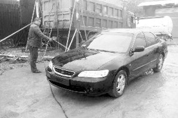 男子贪便宜买排放不达标二手车 外地上牌