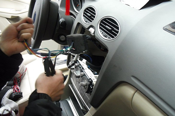 GPS导航安装不规范 新车自燃获赔12万多