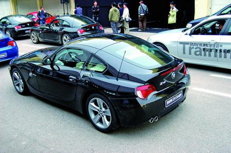 ����Z4