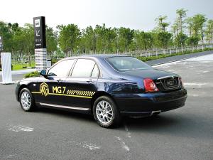 ѩ���͵ĳ��������������ȶ���΢�´������ߣ�������Ӣ��