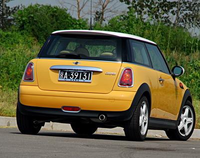 ��Mini