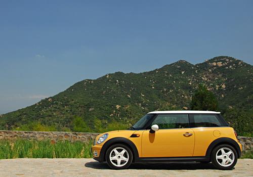 ��Mini