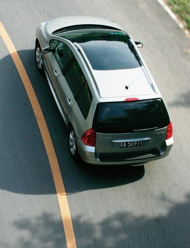 不早不晚--试驾标致307 SW