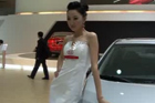 视频：2009上海车展-展台清丽美女