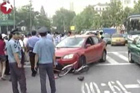 视频：南京又现醉驾撞人事故4人受伤