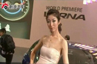视频：2010北京车展 纤莹蛮腰 骨感车模