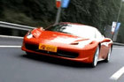 视频：新浪汽车深度测试法拉利458Italia 