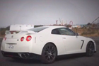 视频：2011款日产GT-R海外试驾 