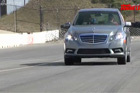 视频:2011款奔驰E350 Bluetec全性能测试