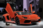 视频：兰博基尼旗舰Aventador LP700-4亮相
