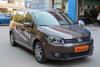 视频：2011款大众途安高清详解