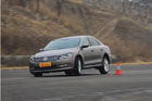 视频：新浪汽车深度评测帕萨特3.0V6