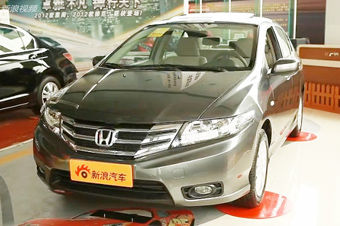 视频：活力动感 2012款本田锋范高清详解