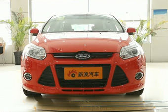 视频：2012款福特福克斯高清视频详解