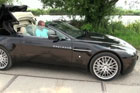 视频：阿斯顿马丁V8 Vantage Roadster评测