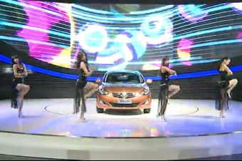 视频：2012成都车展北京现代展台美女热舞