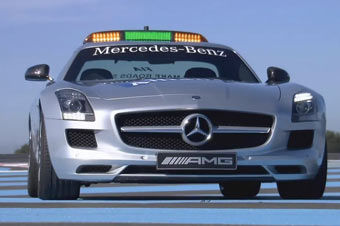 视频：奔驰SLS AMG成F1赛事专用安全车