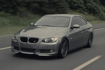 视频：宝马3系改装20寸Vossen轮毂