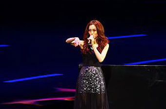 视频：范玮琪献唱别克昂科拉上市