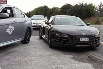 视频：极品加油站汇聚众多奢华超跑