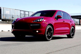 视频：运动化变身 试驾2013款保时捷卡宴GTS