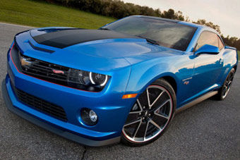 视频：变异大黄蜂 风火轮改装版电光蓝科迈罗