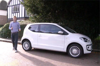 视频：城市节油代步新宠 试驾2012款大众UP