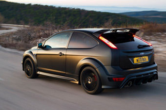 视频：强劲钢炮 全球限量500台 福克斯RS500