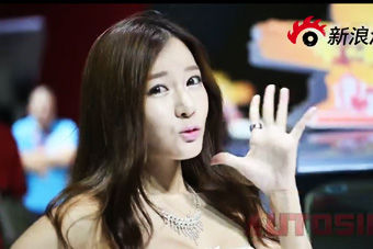 视频：广州车展北汽展台可爱小萌女