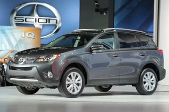 视频：丰田第4代RAV4亮相洛杉矶车展