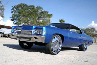 视频：改装无极限 雪佛兰老Impala华丽变身