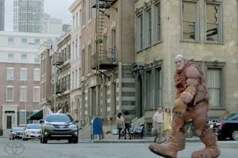 视频：2013超级广告-丰田新RAV4（魔幻2）