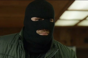 视频：真不是抢劫！新甲壳虫敞篷版搞笑广告