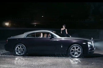 视频：最顶级轿跑 劳斯莱斯魅影广告