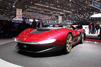 视频：宾尼法利纳Sergio概念车亮相日内瓦