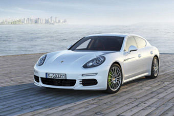 视频：2014款Panamera S E-Hybrid 上海车展首发