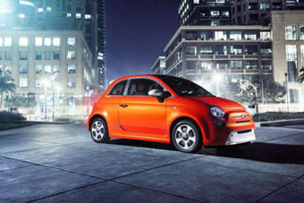 视频：菲亚特500e电动车 0-60英里加速测试