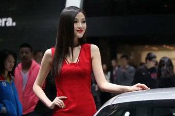 视频：上海车展必看车模之保时捷高贵车模