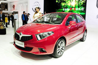 视频：上海车展中华H220高清实拍