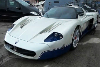 视频：摩纳哥街头实拍玛莎拉蒂 MC12