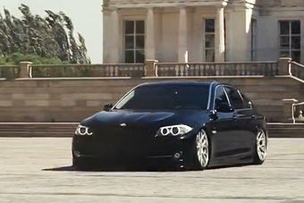 视频：宝马5系上脚20寸VOSSEN轮毂