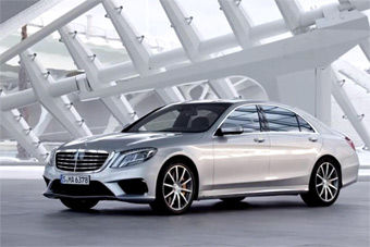 视频：2014款奔驰S63 AMG亮相 法兰克福车展将首发