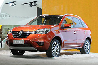 视频：2013成都车展-雷诺新科雷傲高清实拍