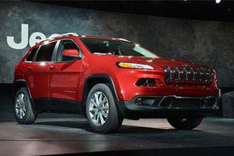 视频：2013成都车展-Jeep自由光高清实拍