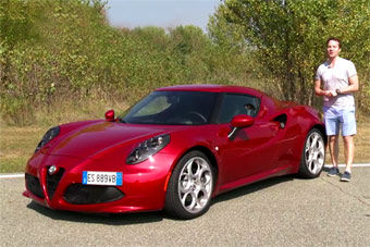 视频：外媒试驾评测阿尔法罗密欧4C（中文字幕）