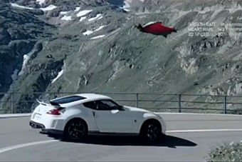 视频：日产370Z Nismo山路与“飞鼠”一比高低