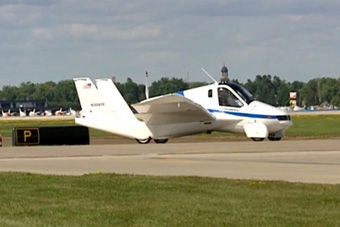 视频：陆空两用飞行汽车Transition首次公开试飞