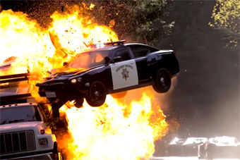 视频；极品飞车电影版劲爆预告 明年3月14上映