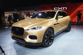视频：2013广州车展必看新车之捷豹C-X17概念车