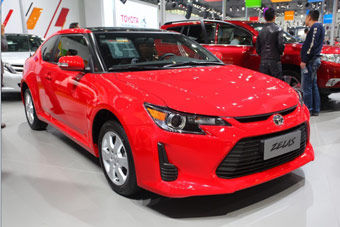 视频：2013年广州车展热点新车之丰田杰路驰